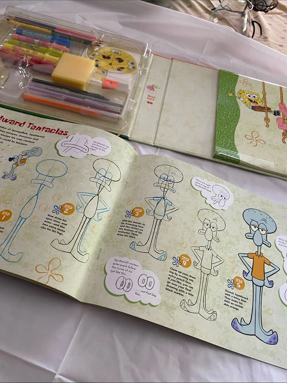 SpongeBob SquarePants Drawing Book & Kit